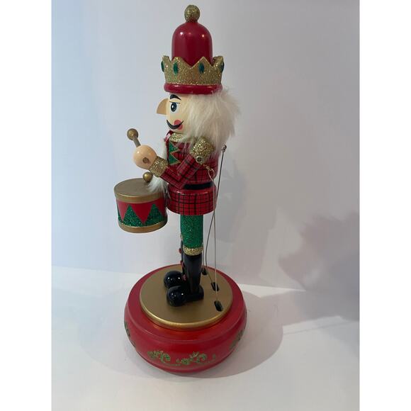 Animated Musical Nutcracker Music Box - Picture 2 of 5